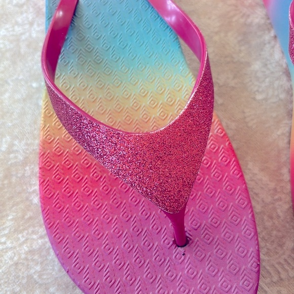 Brand New So Pink Glitter Thong Sandals Platform Flip Flop Ombre Sparkly Rainbow - Picture 6 of 16